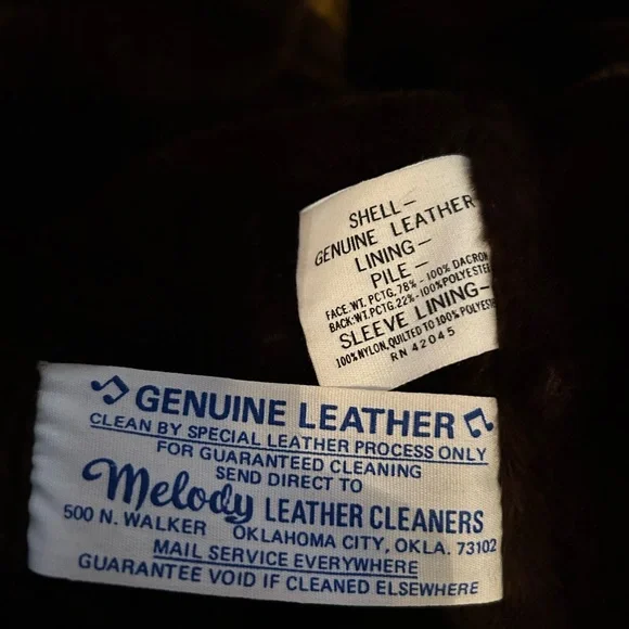 Vintage genuine leather winter coat! - Picture 4 of 6